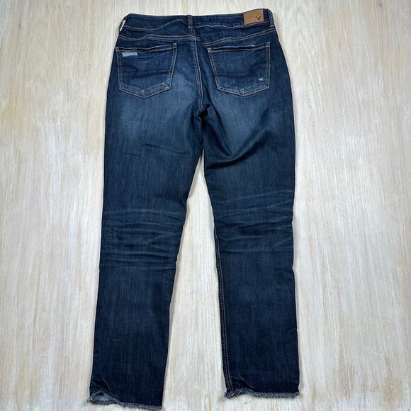 American Eagle Tomgirl Distressed Raw Hem Dark Wash Super Stretch Denim Jeans 6 - Picture 12 of 15